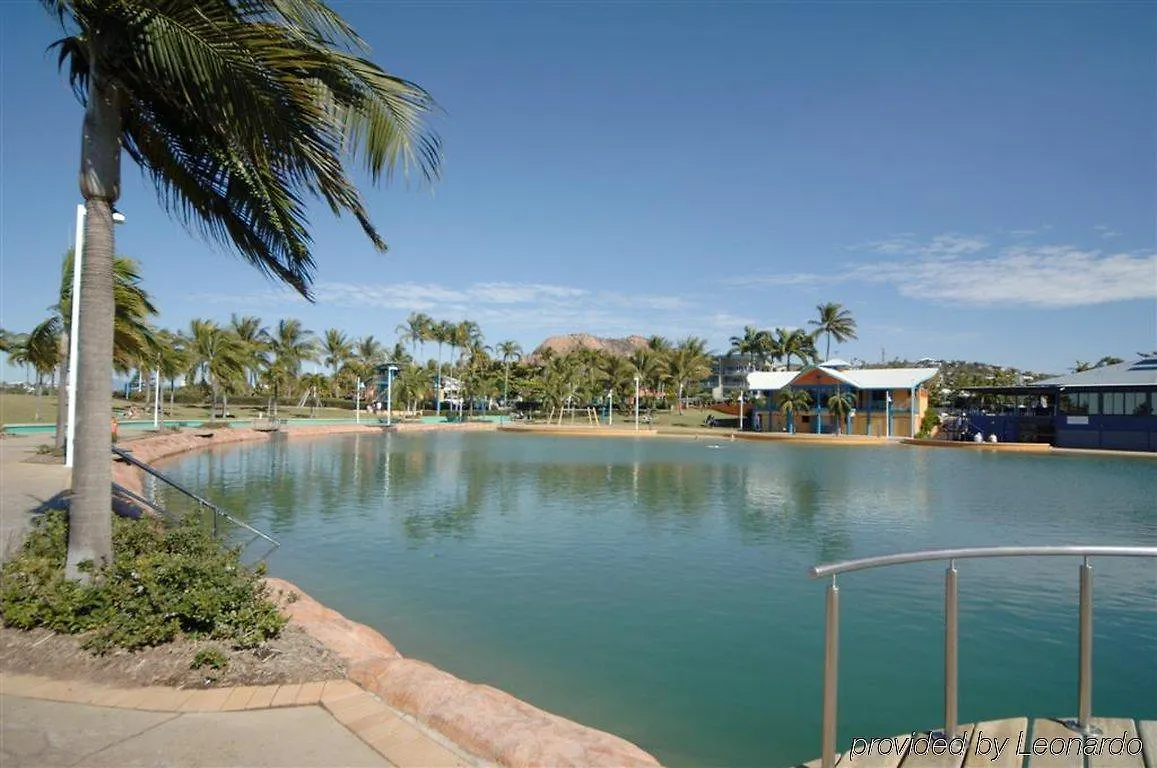 Cascade Motel In Townsville