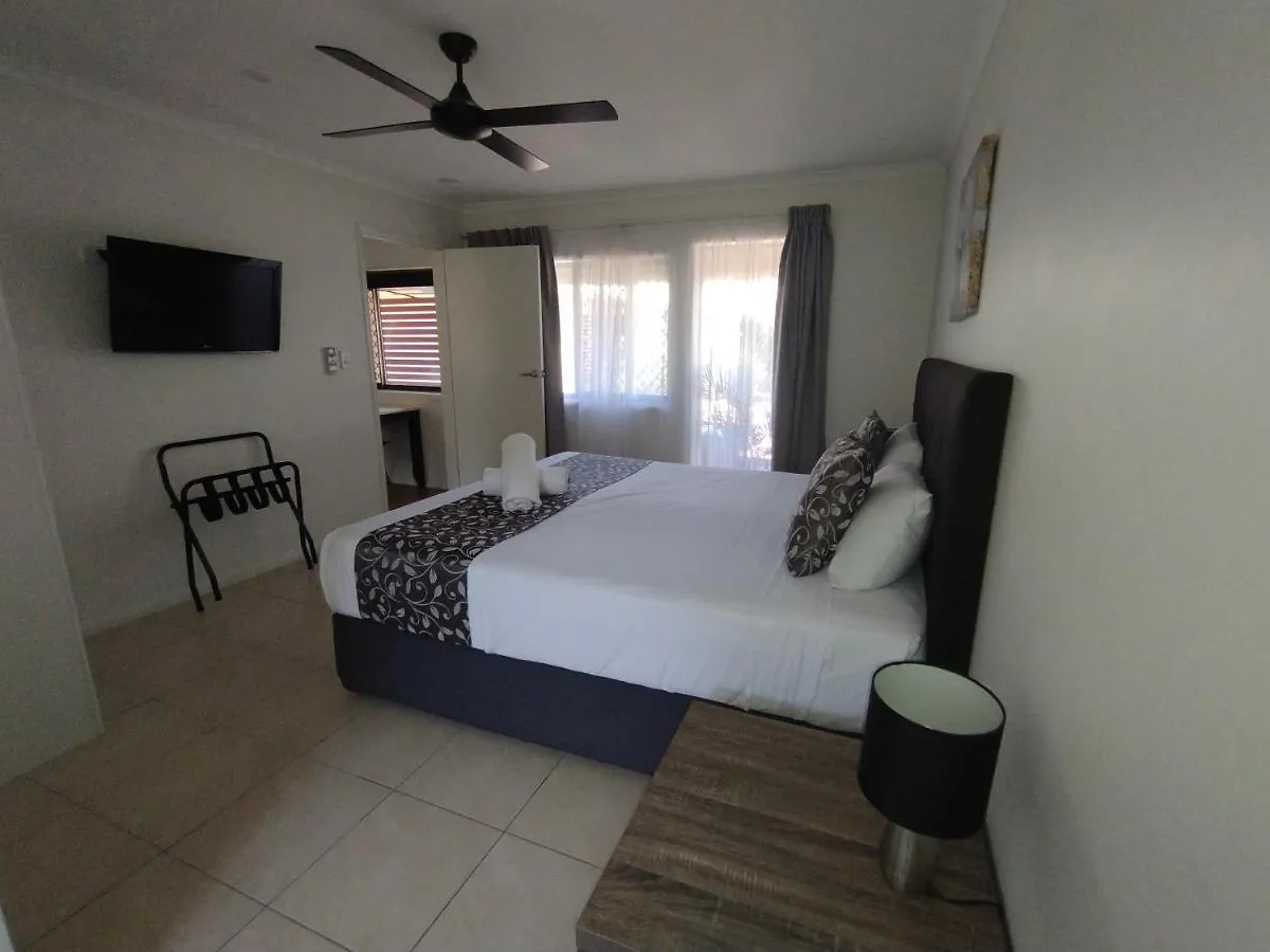 Cascade Motel In Townsville 3*,  Australia